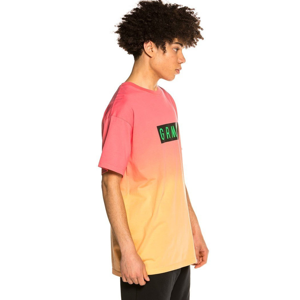Camiseta Unisex Grimey "Frenzy Gradient"-Pink GA599-PNK