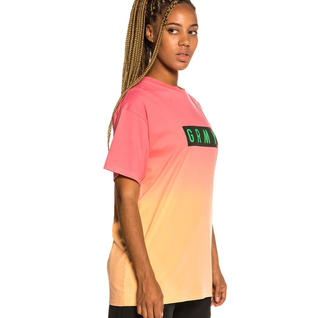 Camiseta Unisex Grimey "Frenzy Gradient"-Pink GA599-PNK