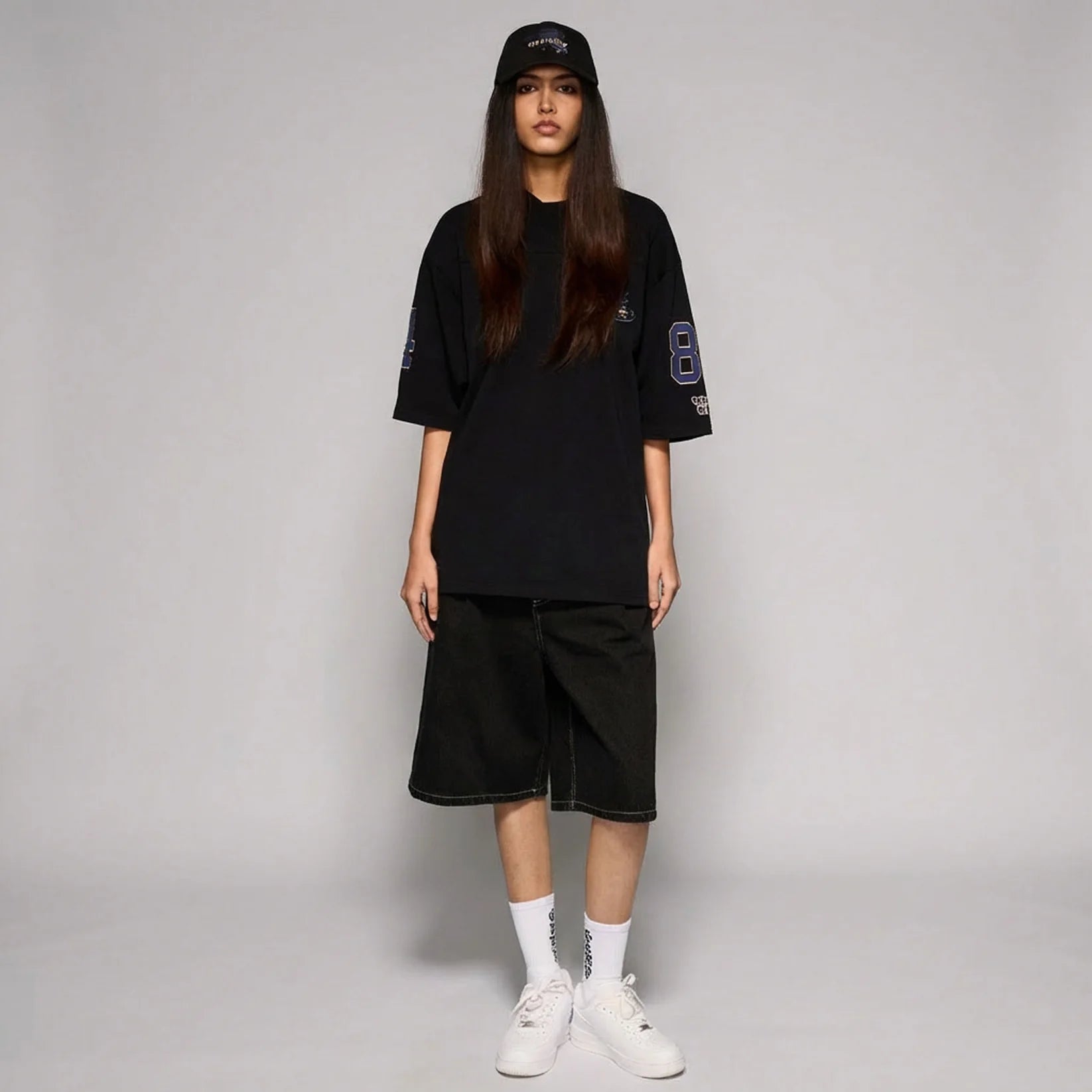 Camiseta Concreat Jungle V Neck Oversized Black