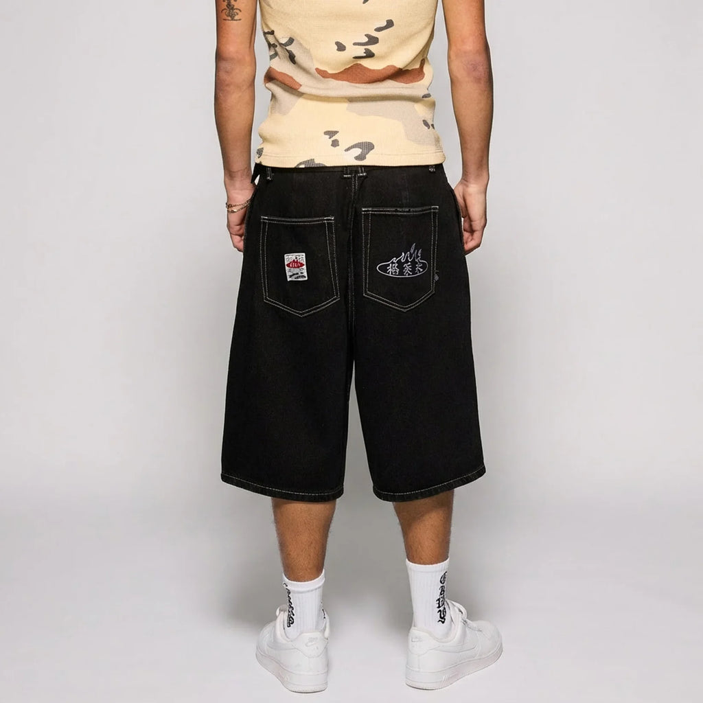 Pantalón Corto Concreat Jungle Washed Black