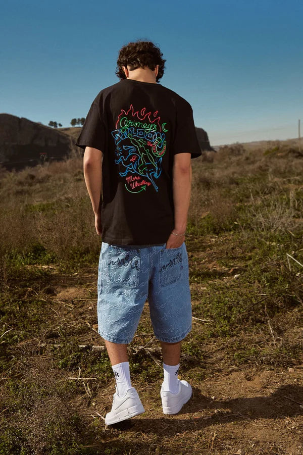 Camiseta Grimey Lone Hand Lucky Looter Black